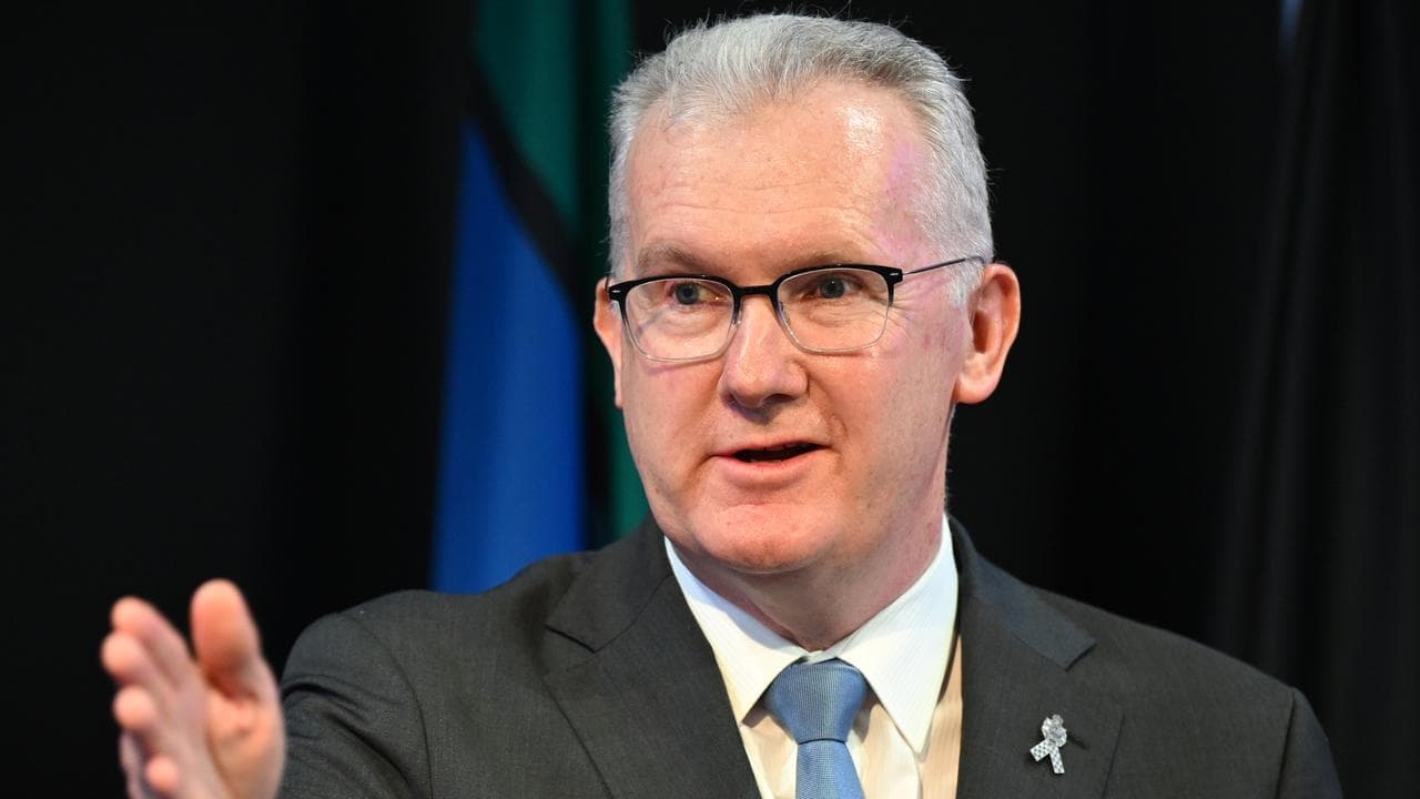 Labor set to announce sweeping migration changes