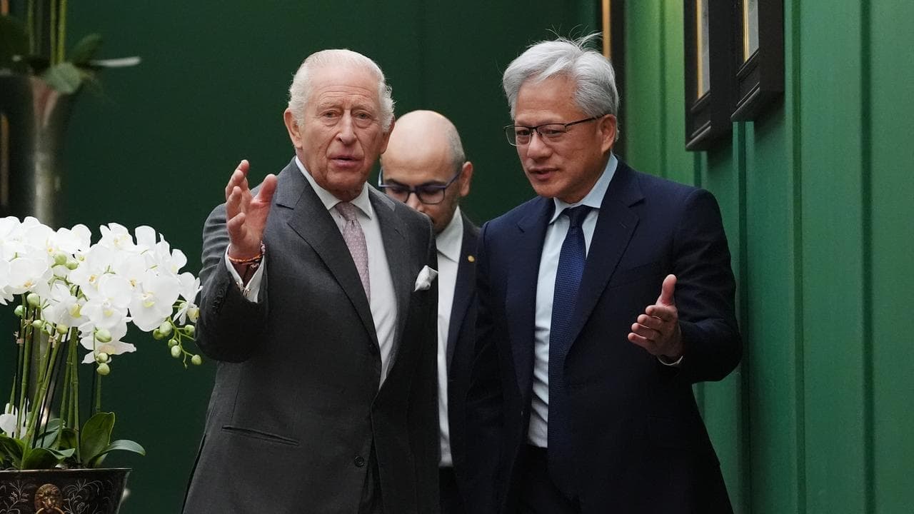 King warns AI leaders of 'existential dangers'
