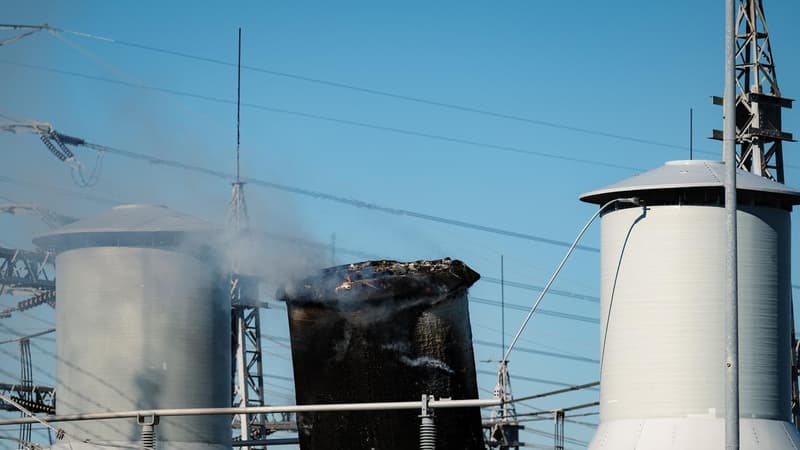 Firies left to watch city substation burn out