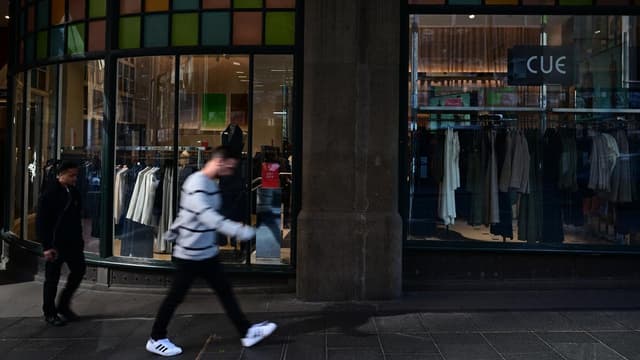 Struggling womenswear brand to close five stores