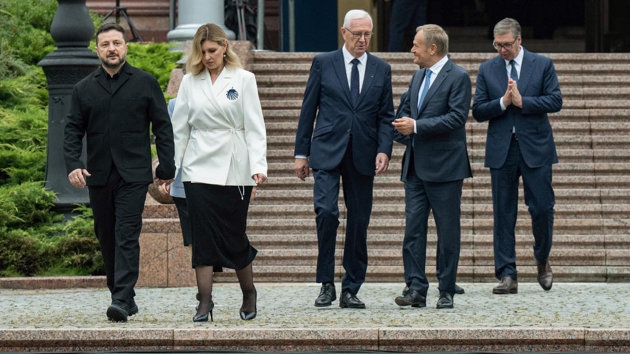 Ukraine hosts leaders from seven countries for talks