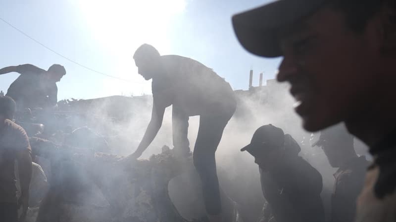 Israeli strikes kill three people in Gaza
