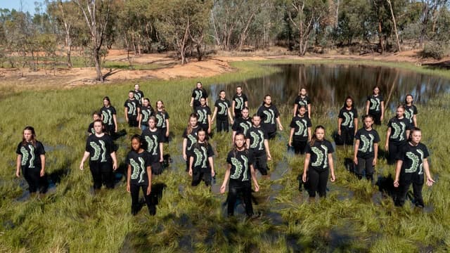 From the bush to the Opera House, choir raises the roof