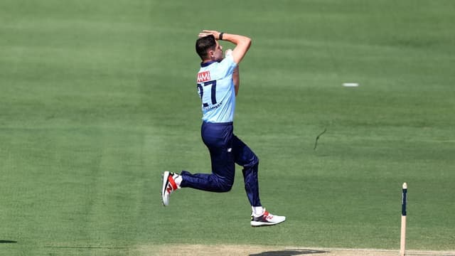 NSW stun Bulls in chase to give Haddin perfect start