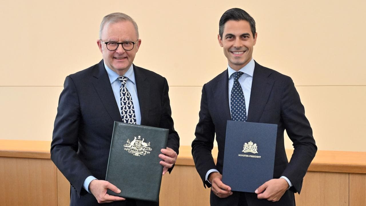 Australia secures closer security ties with Netherlands