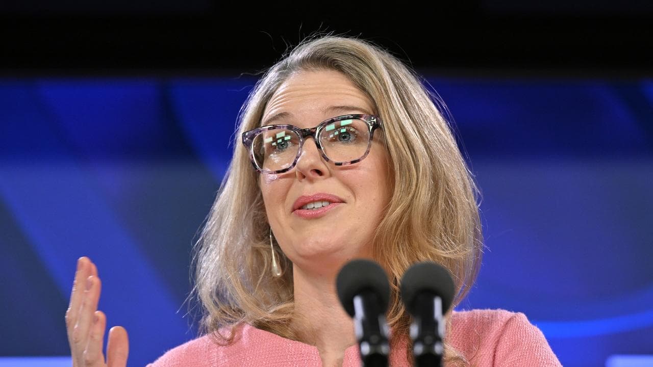 Productivity boss hits out at 'schoolyard name calling'