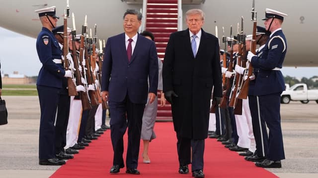 Xi arrives in Washington to rare Trump airport welcome