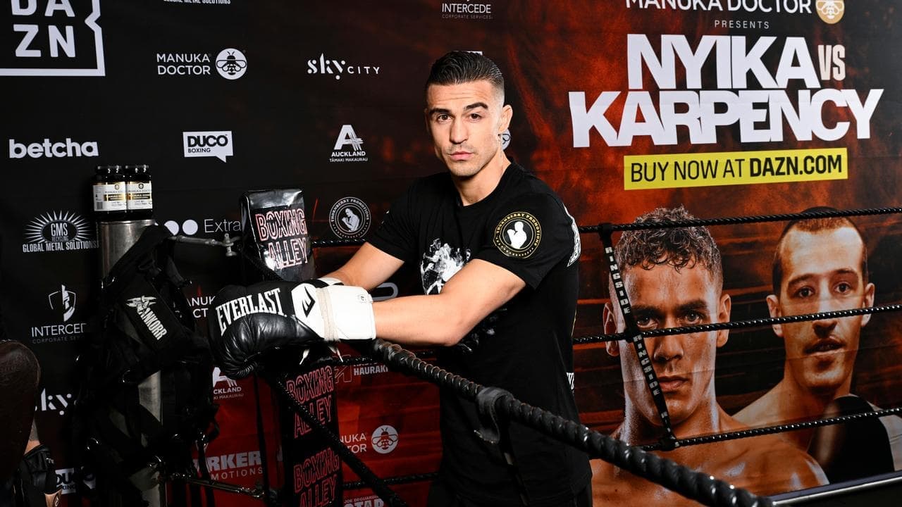 Unsung Aussie knuckles down for 'seven figure' chance