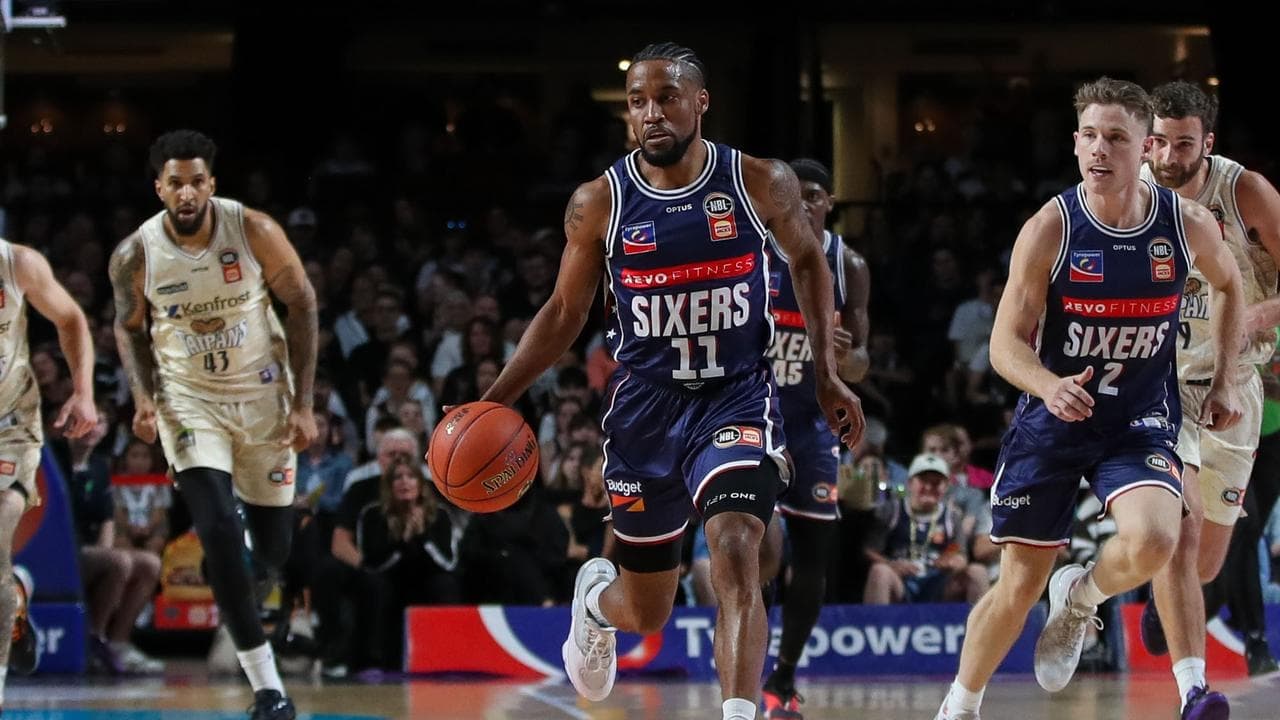 Fast start from 36ers sets up easy NBL win over Cairns