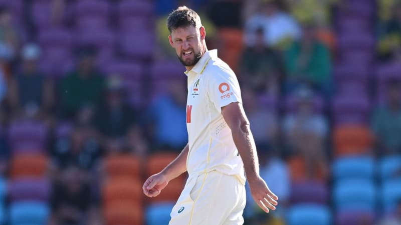 Snug fit: Aussie hailed in Warwickshire county triumph