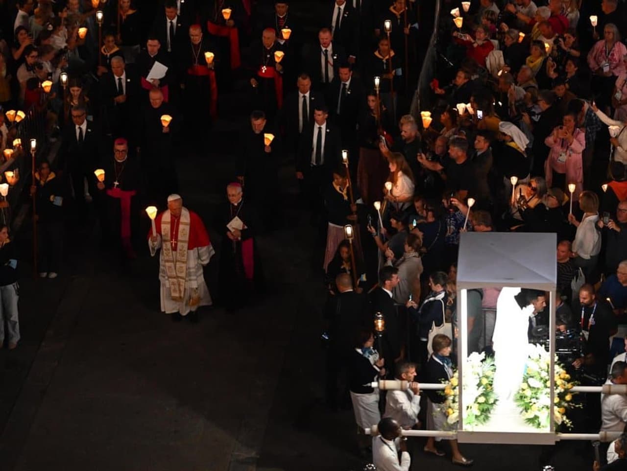 Pope blasts assisted dying as 'false compassion'