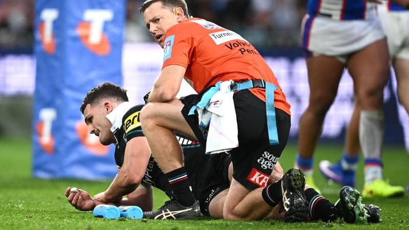 Nothing but respect: Cleary defends embattled Knight