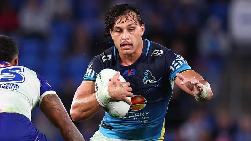 Tino bounces into Kangaroos with third Titans top gong