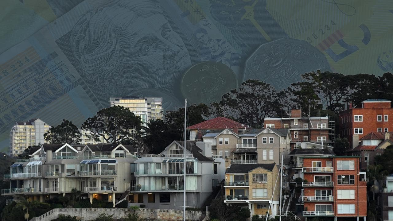 House prices in freefall for sixth straight month
