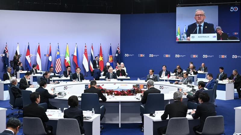 Warnings international forum all at sea on security