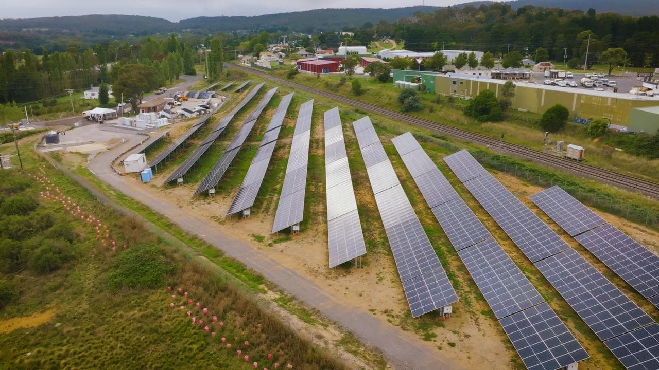 Australian tech giant taps into community solar farm