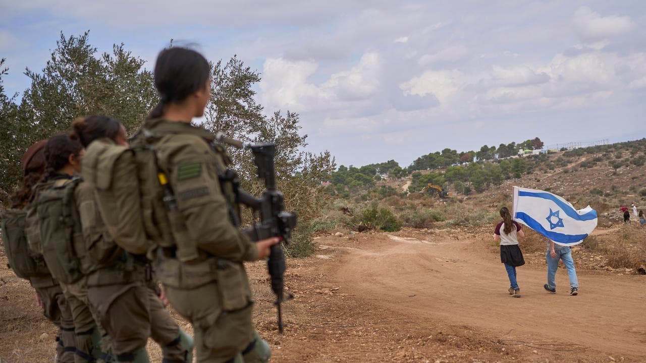Israel settlers kill Palestinian in West Bank: official