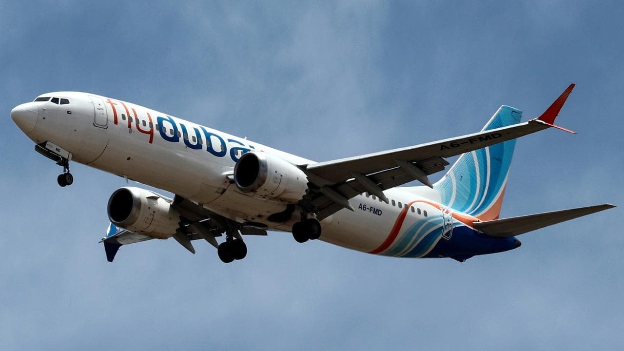 Axe-wielding FlyDubai co-pilot flagged over 'extremism'