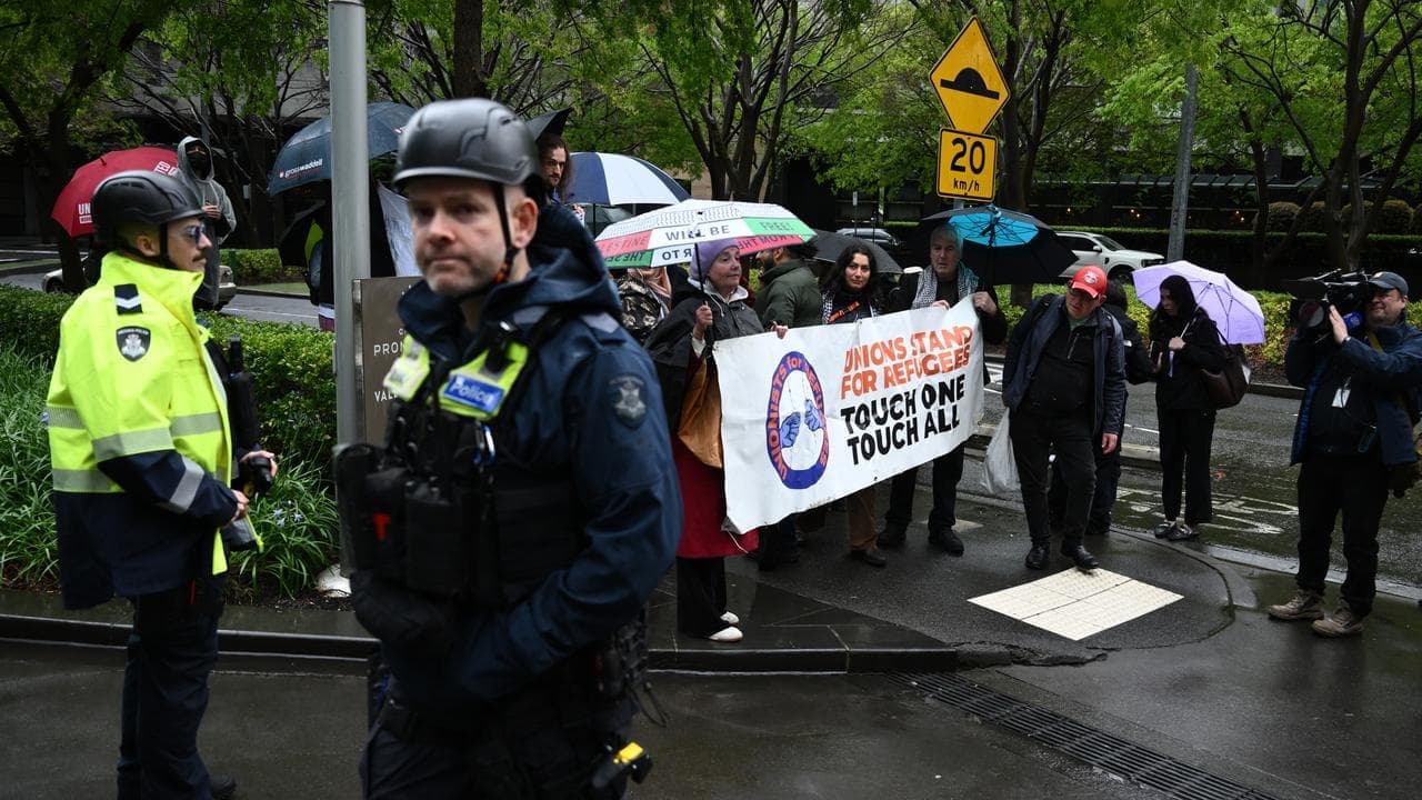 One Nation turns up election heat with crime policy