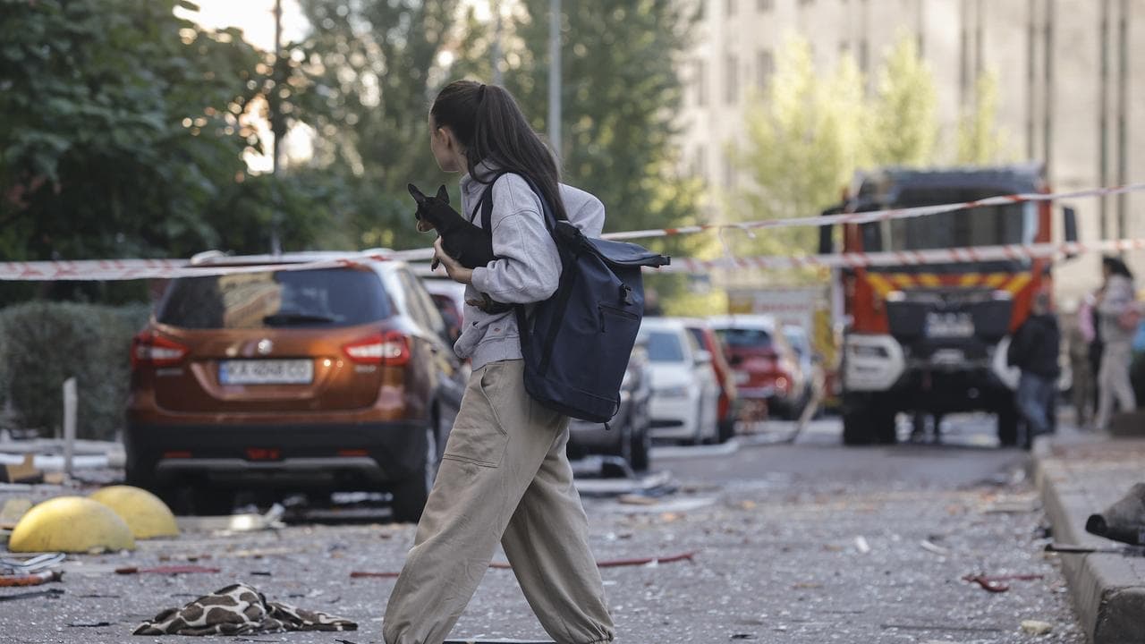 Russian airstrikes choke key bridges in Kyiv