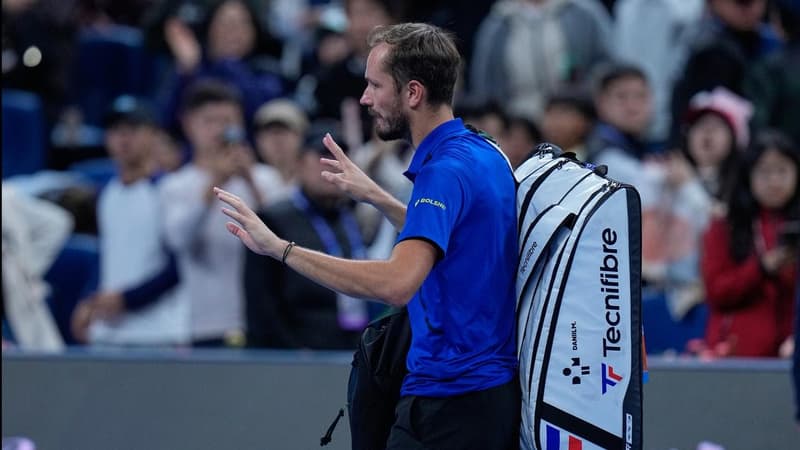 Demon faces Djokovic in China final after Medvedev DQ'd