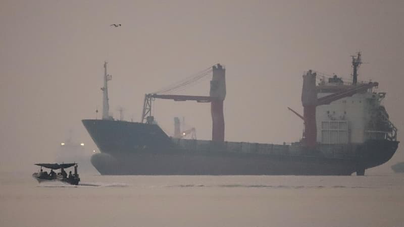 Iran says Hormuz won't reopen until conditions are met