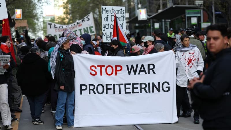 Large protest expected at controversial weapons expo
