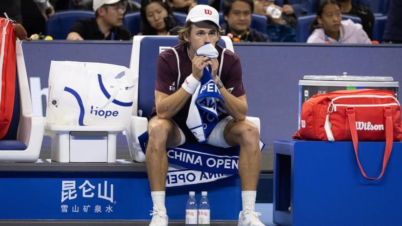 De Minaur injury fears after Beijing final heartbreak