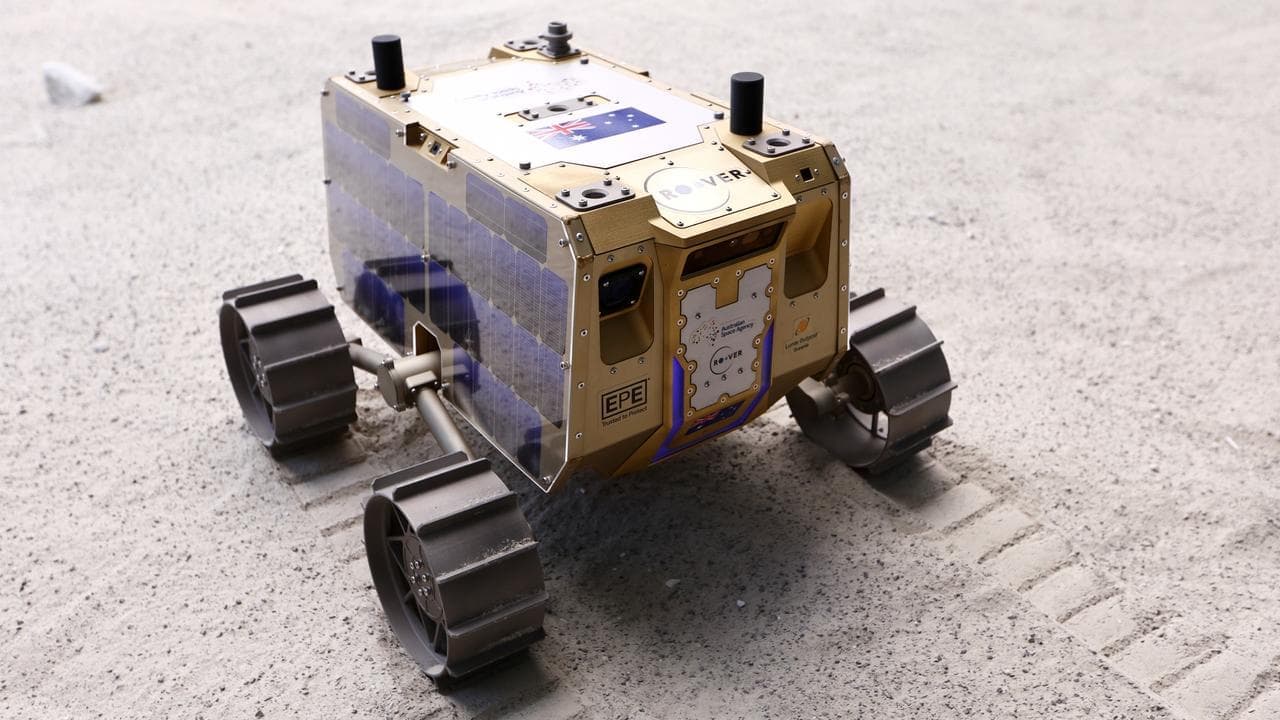 Moonshot: lunar rover gets ready for launch