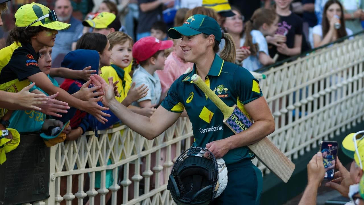Women's cricket stars in talks over schedule concerns