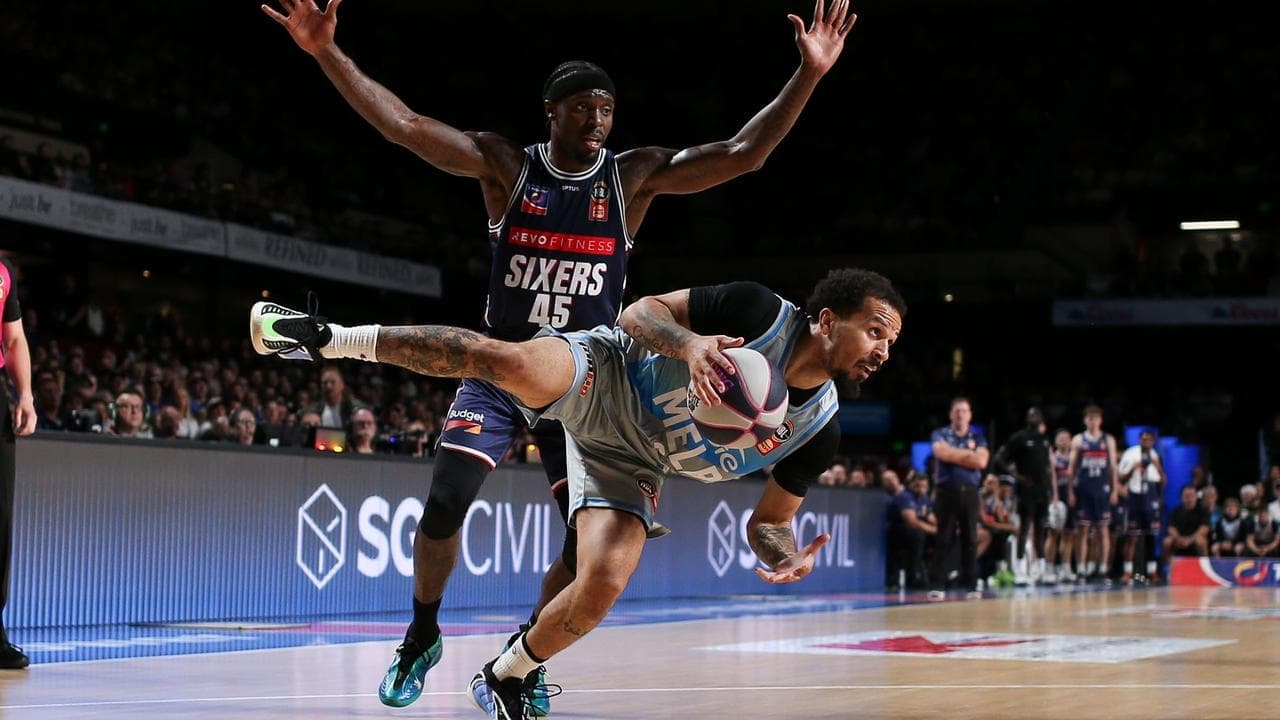 United snap NBL slump, extend 36ers' woes