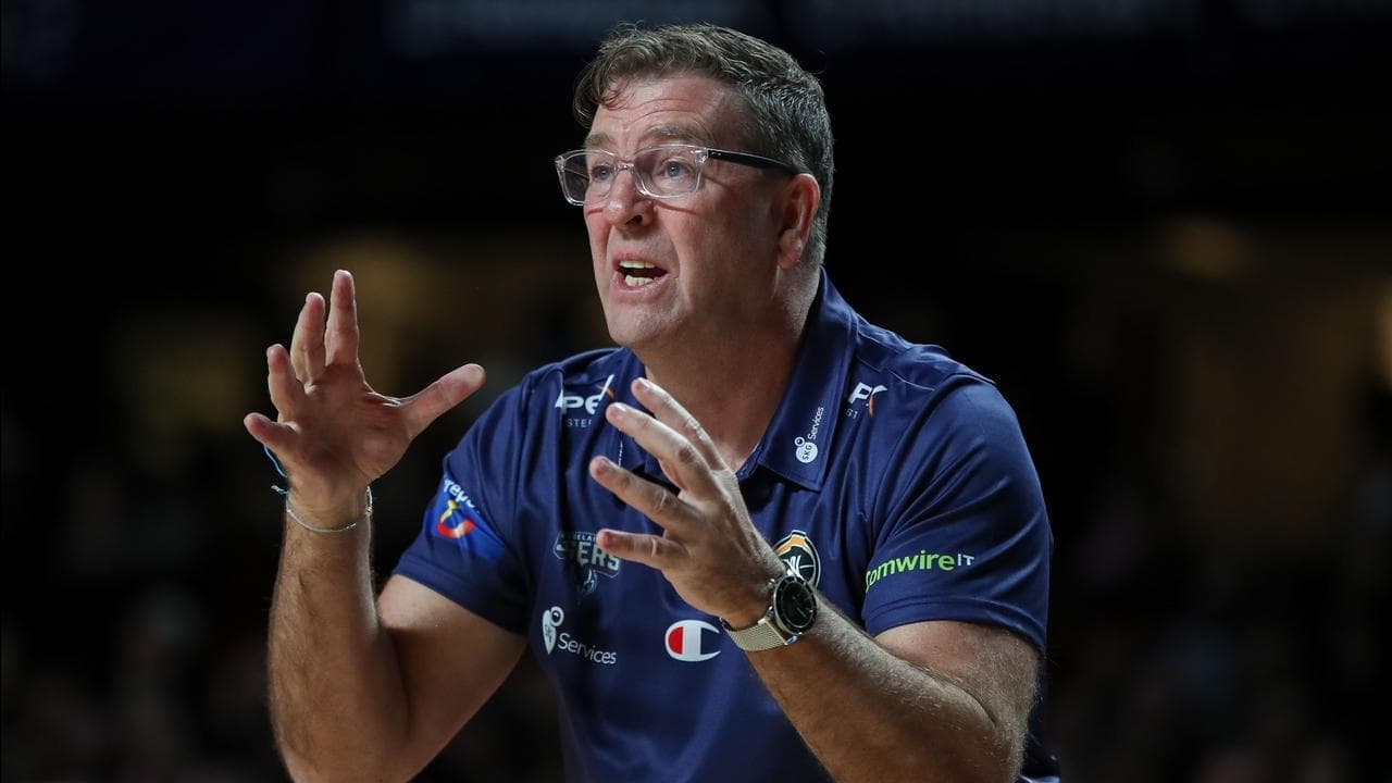 "I was targeted by refs' claims Adelaide 36ers coach