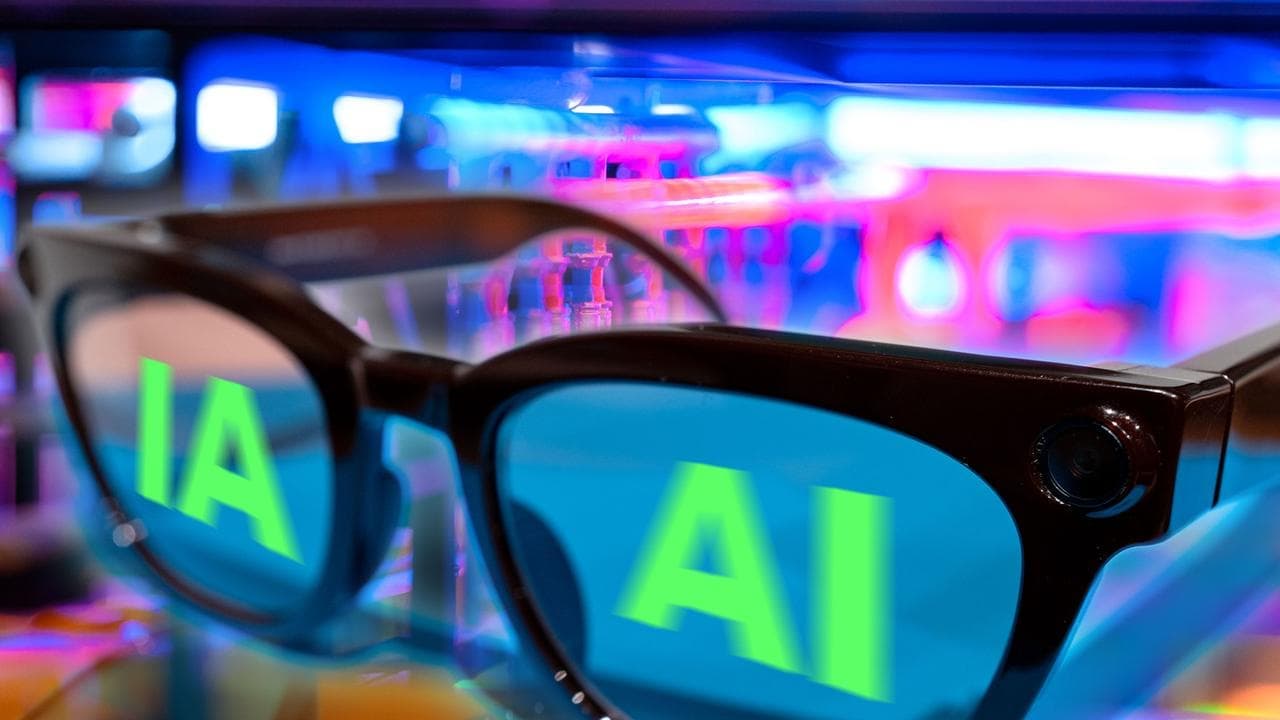 Business lobby looks beyond the hype and risks of AI