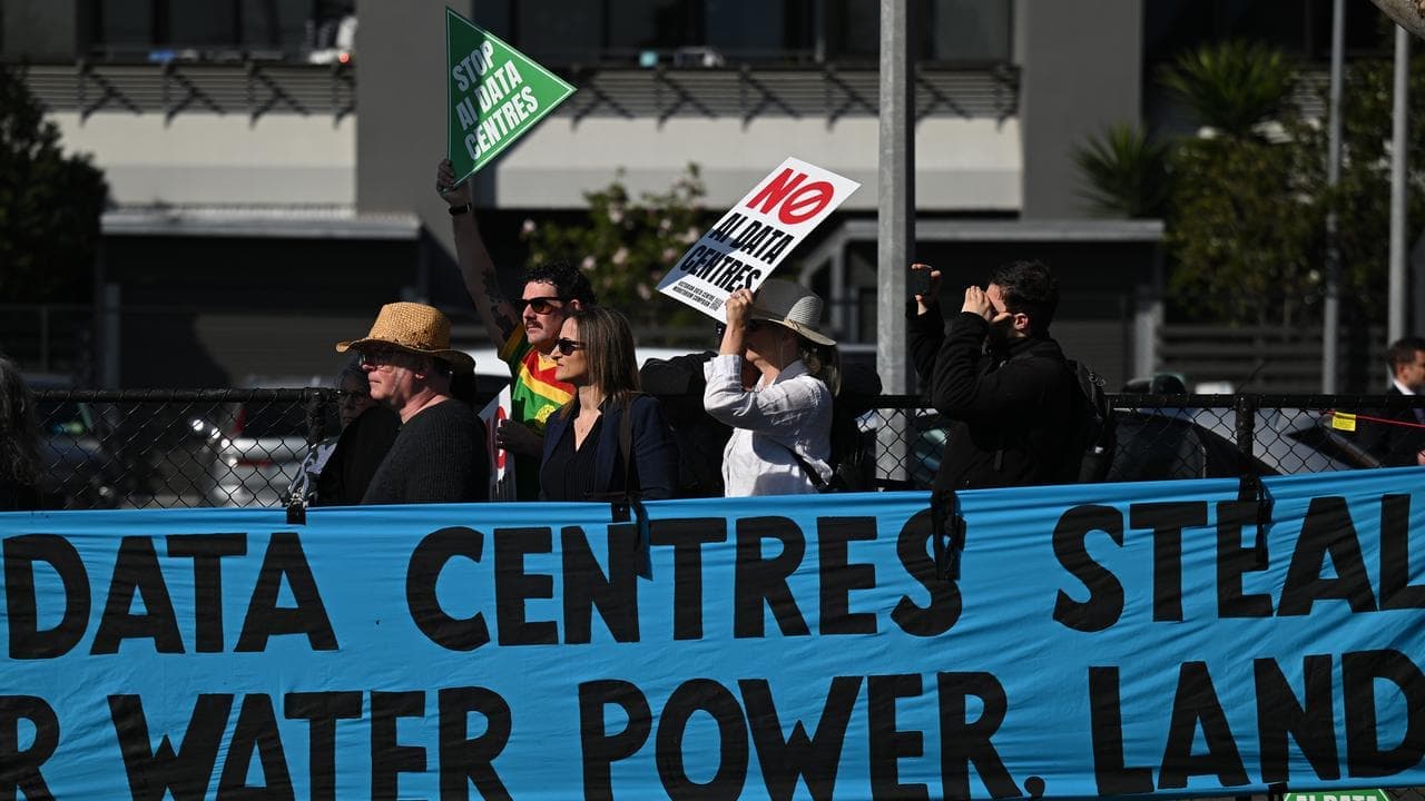 Data centre operators 'on board' with energy rules