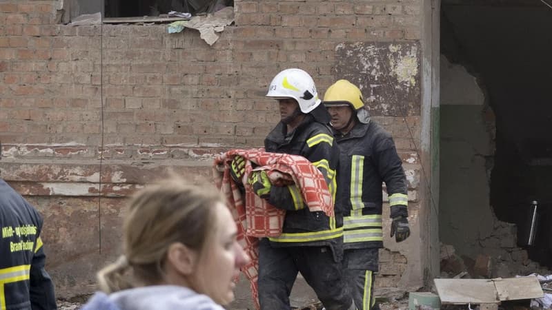 Zelenskiy condemns 'most vile strikes' by Russia