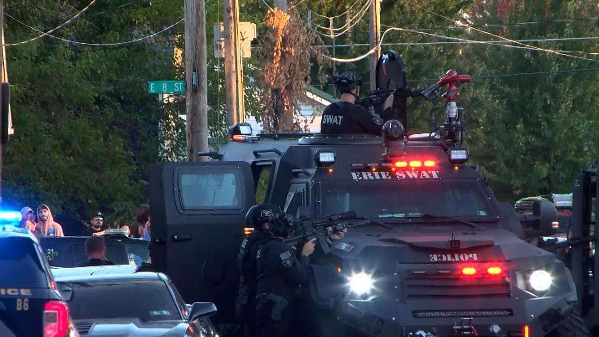 Shooting leaves nine dead in Pennsylvania