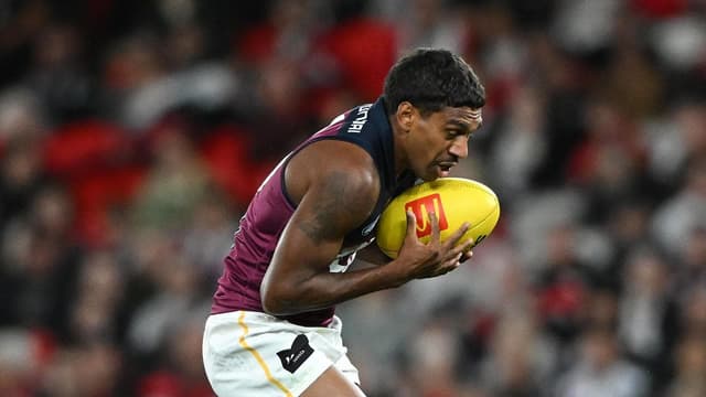 Lions defender keen to join Bombers, Suns snare duo