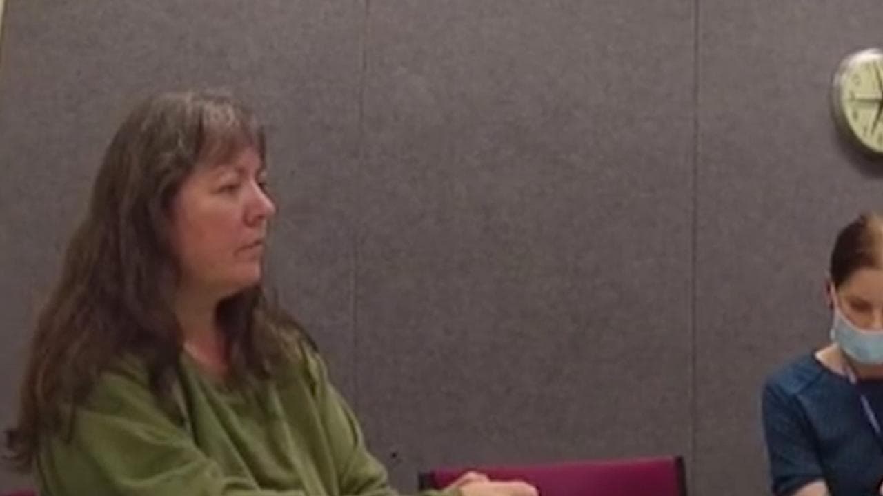 Effort to keep young girl from mum's cult 'stonewalled'
