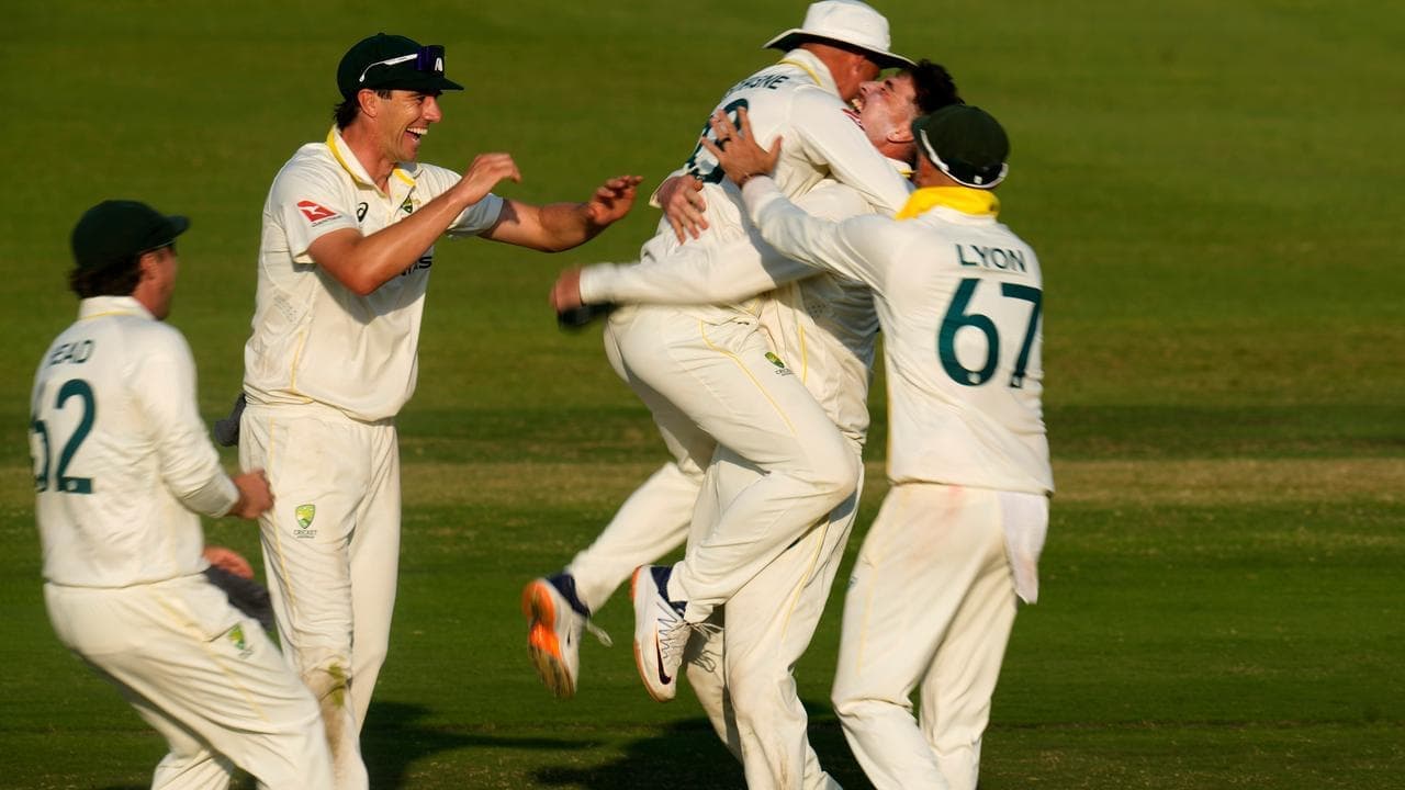 Matt the Bat becomes Matt the Ball with win in sight