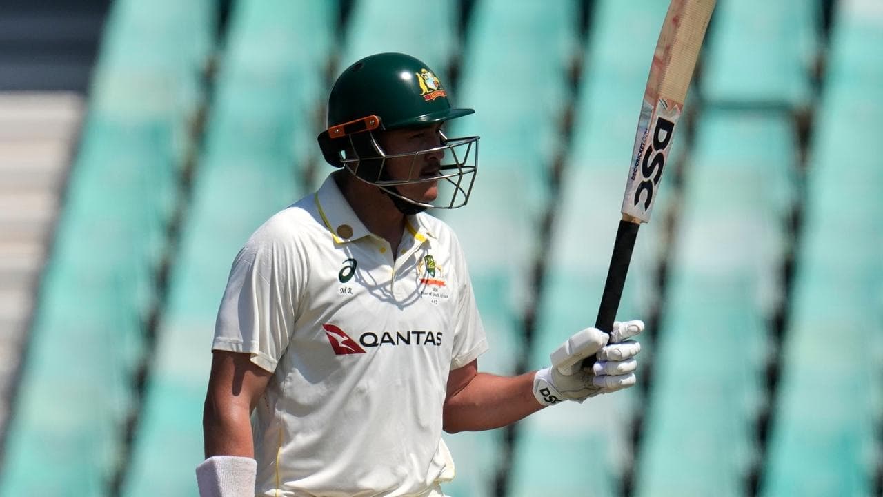 Renshaw strengthens case for No.5 as Aussies set target