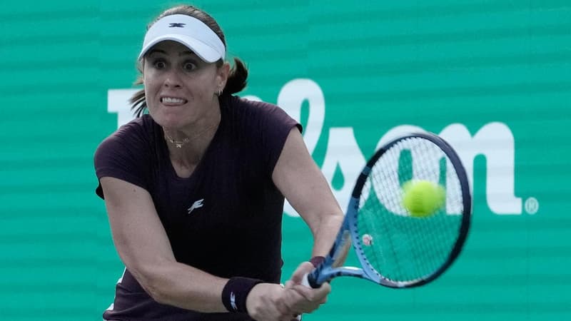 Aussies downed in Wuhan after contrasting matches