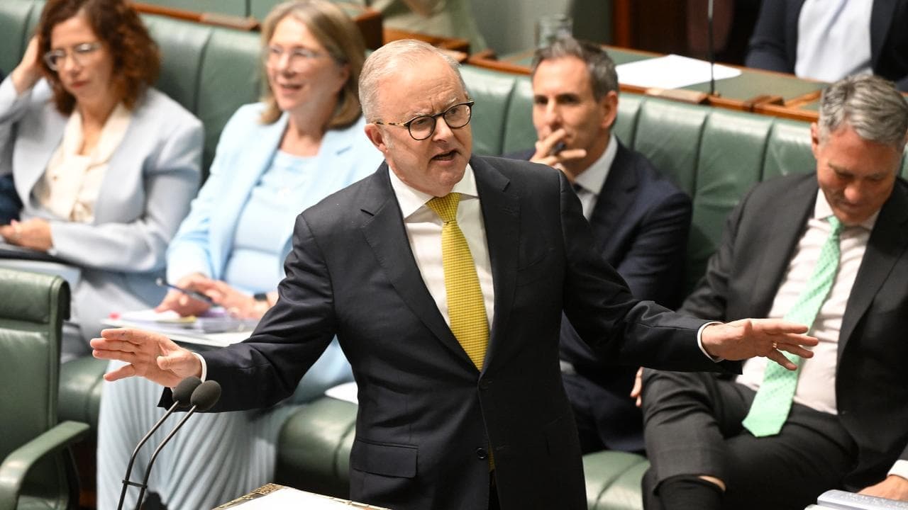 'Heart is multicultural': PM lays out migration support
