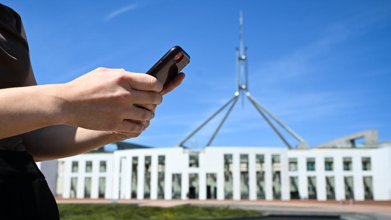 Social media bill revamp snatches minister's powers