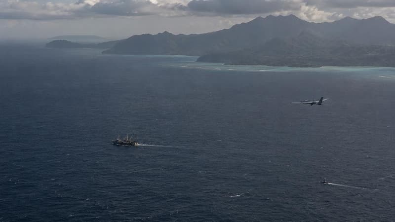 Maritime surveillance company lists on stock exchange