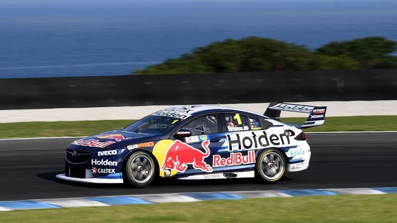 Supercars rescue Phillip Island racing after GP loss