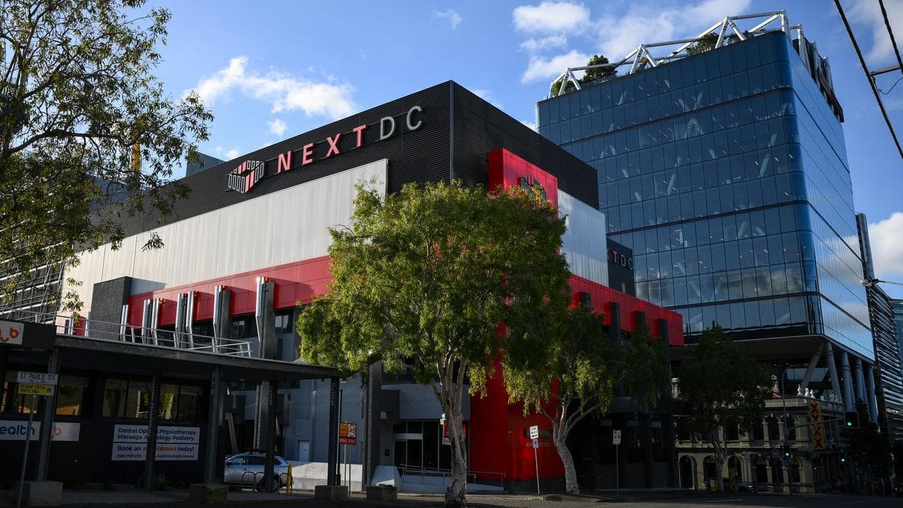 Australia should 'roll out red carpet' for data centres