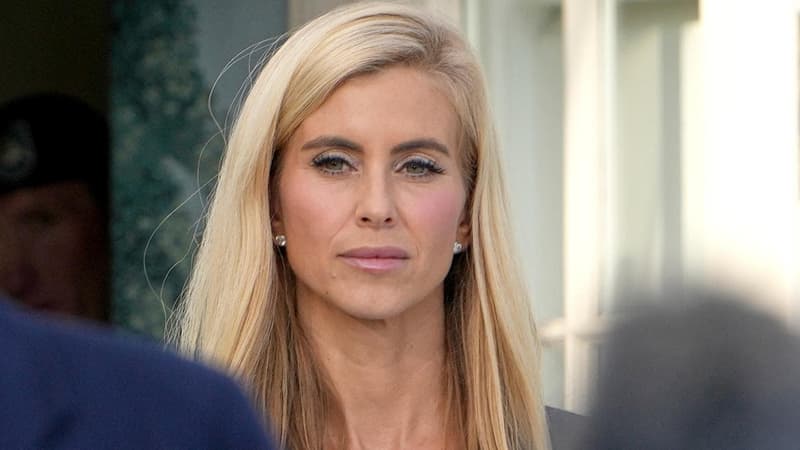 New White House press secretary fired after days in job