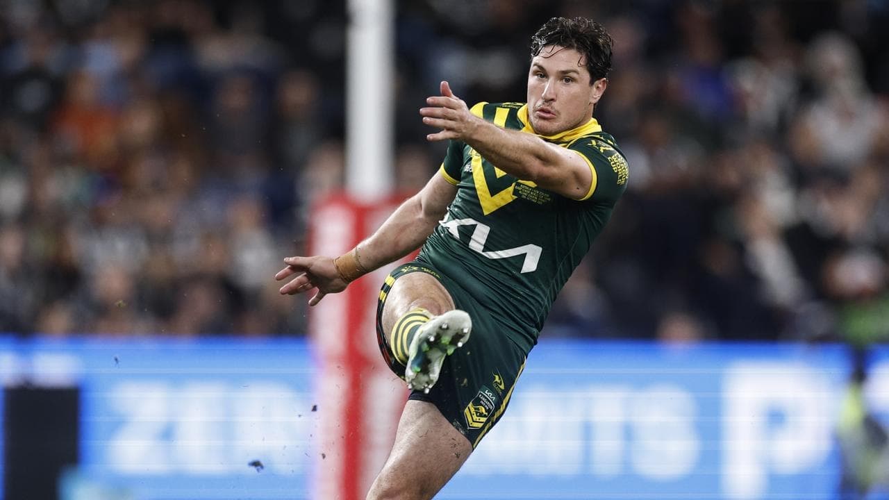 Kangaroos suffer setback with Cup over for star half