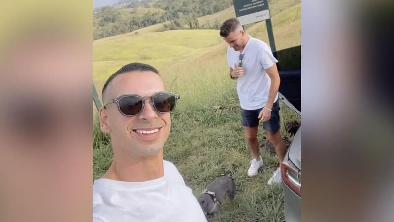 Claim killer cop photographed ex having sex with others