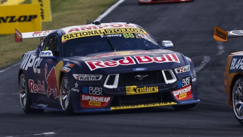 Feeney on pole as he stares down elusive Supercars win